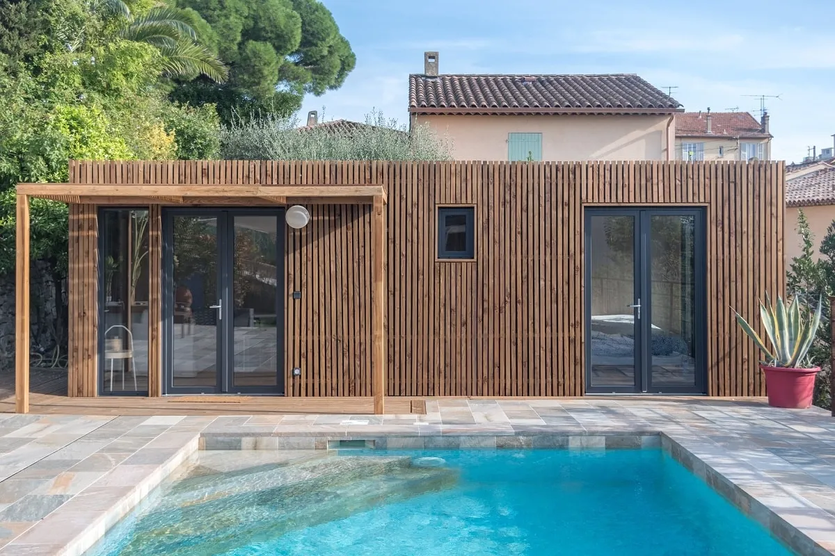 Pool house bois 32m² Alpes-Maritimes Greenkub